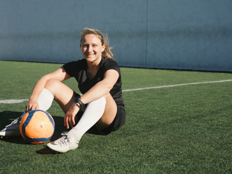 Les équipements essentiels pour les footballeuses